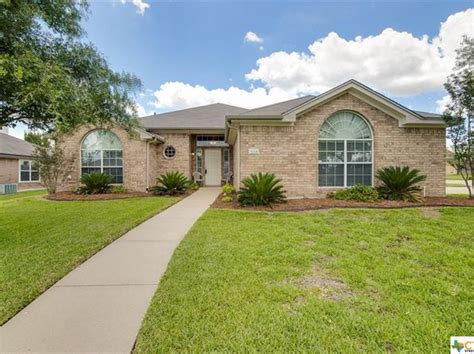 The 1,614 Square Feet home is a 3 beds, 1 bath single-family home. . Zillow temple tx